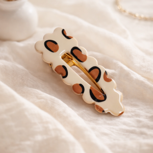 Barrette Léopard – Fait main en pâte polymère